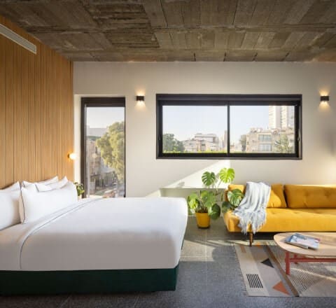 Loginn Hotels